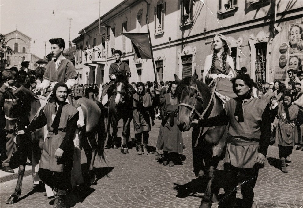 Sfilata storica per il Palio di Legnano 1955