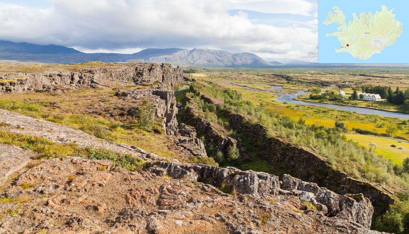 Il sito di Thingvellir, dove all'aperto si riuniva il primo "parlamento" d'Europa, l'Althing. Fu anche su questo sito altamente simbolico che venne proclamata l'indipendenza dell'Islanda il 17 giugno 1944.